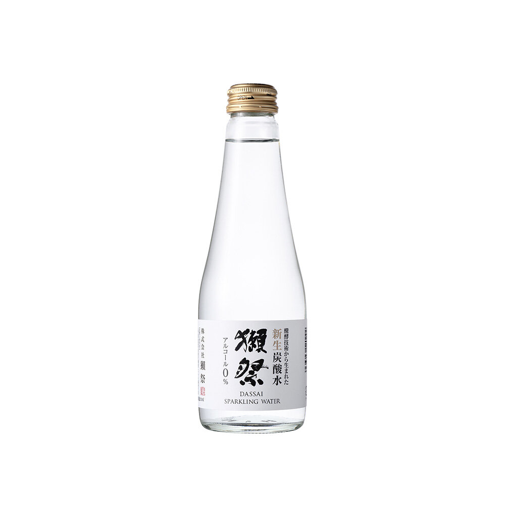 獺祭の発酵技術から生まれた 新生炭酸水
