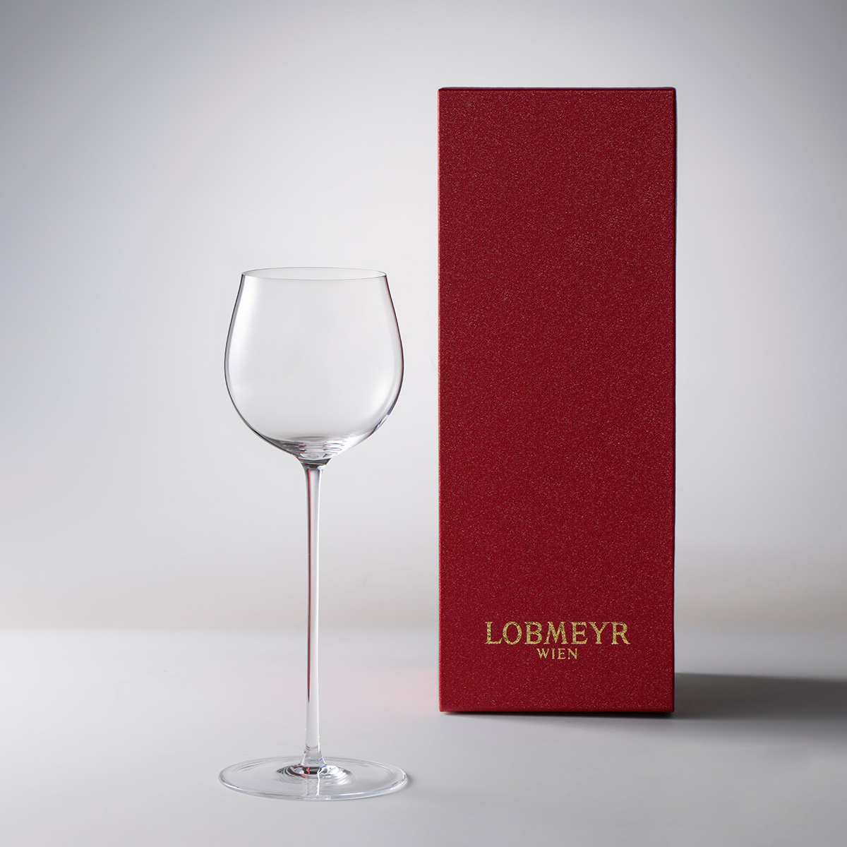 Lobmeyr × DASSAI Ballerina glass Ⅱ